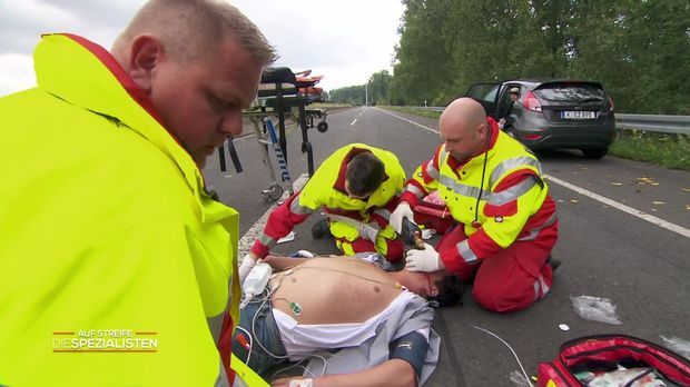 Auf Streife - Die Spezialisten - Auf Streife - Die Spezialisten - Staffel 1 Episode 32: Besinnungslos Auf Der Autobahn