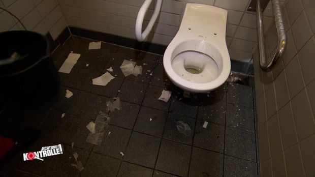 Achtung Kontrolle - Mittwoch: Die Toiletten-kontrolleure