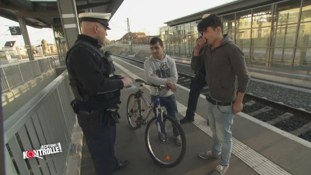 Achtung Kontrolle - Mittwoch: Konsequenzen Für Den Bahnsteig-täter